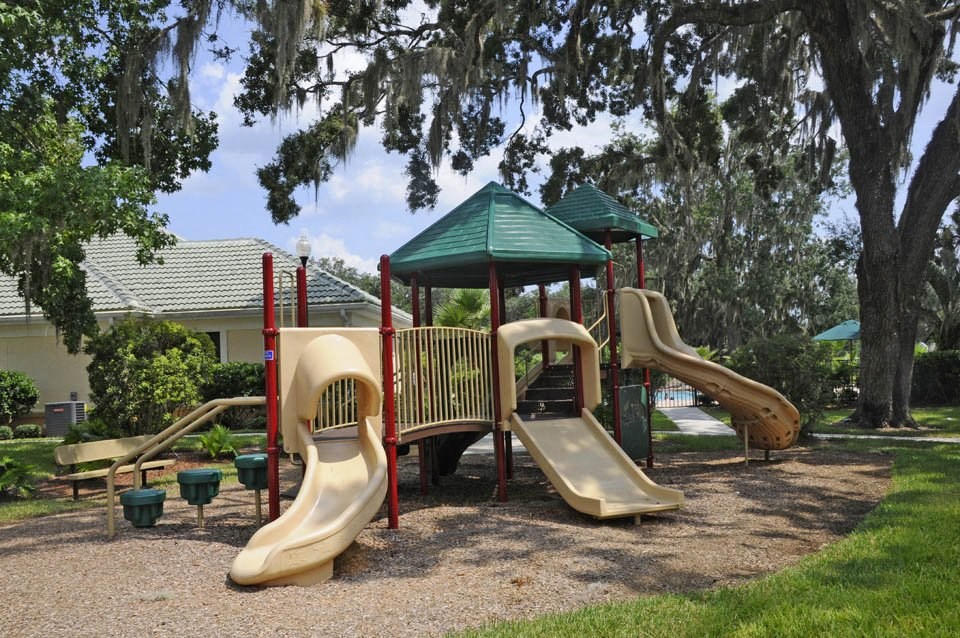 Brook Haven Apartments, 7781 Crystal Brook Circle, Brooksville, FL
